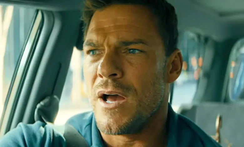 reacher, runner, alan ritchson